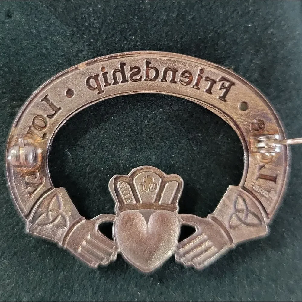 Tara Sterling Silver Claddagh Brooch